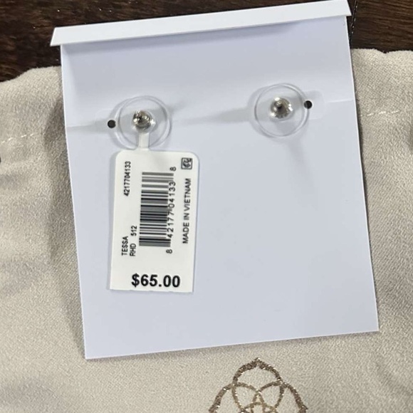 Kendra Scott Tessa Studs Rhodium Dichroic Glass earrings  NWT - Picture 4 of 6